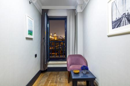 Taksim Avenue - 50