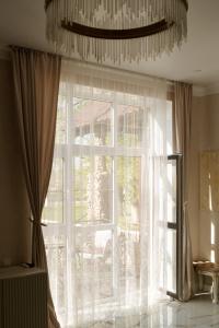 Silver House - 120