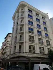 Le Mirage - 10