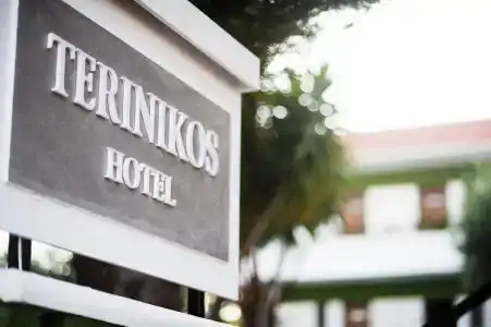 Terinikos Apart-Hotel - 0