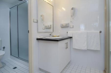 Quality Inn Railway - 5