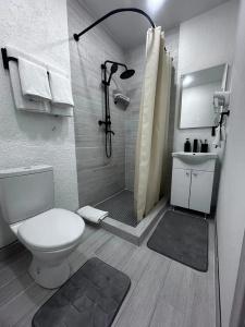 Grey House - 7