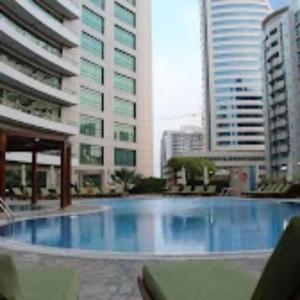 TIME Oak & Suites - 1