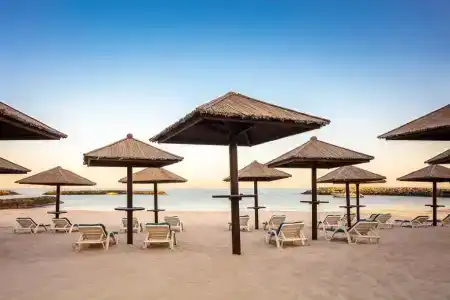 Coral Beach Resort Sharjah - 17