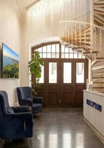 Caspian Pearl Boutique - 2