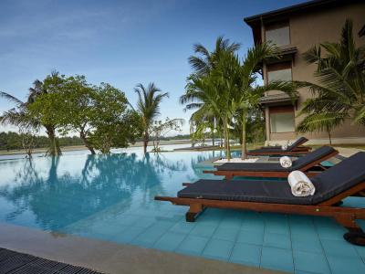 Amaranthe Bay Resort & Spa - 3