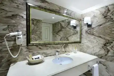 Ambassadori Hotel Tbilisi - 56