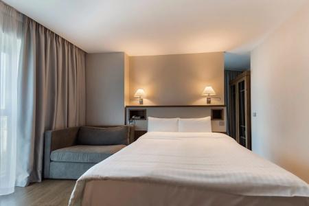 Ch Bucharest - 24