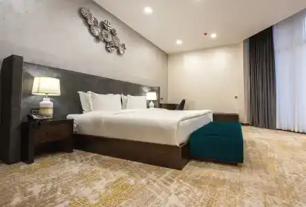 Wyndham Garden - 16