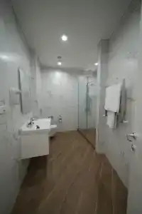 Ser In - 11