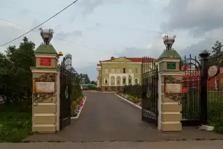 Вознесенская - 2