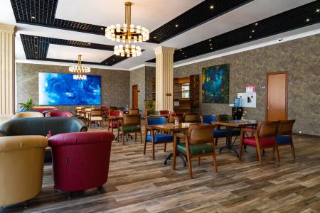 Macan Terrace Hotel - 5