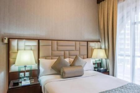 Suha Jbr - 30