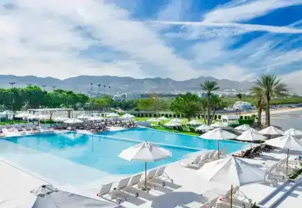 Crowne Plaza Muscat, An Ihg - 10