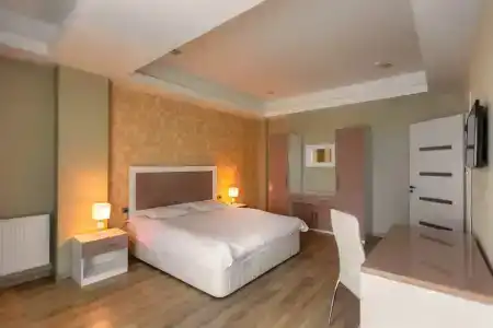 Diplomat Suites - 26