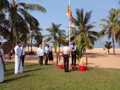 Goldi Sands - 34
