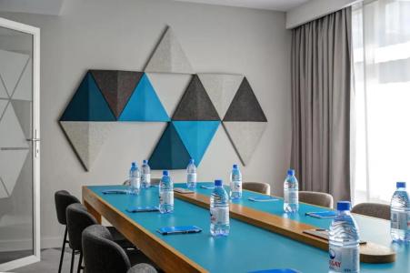 Holiday Inn Express Almaty - 14