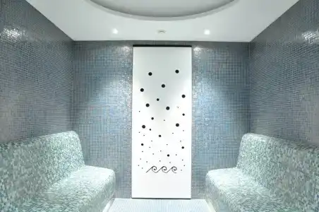 Venus Thermal Boutique - 36