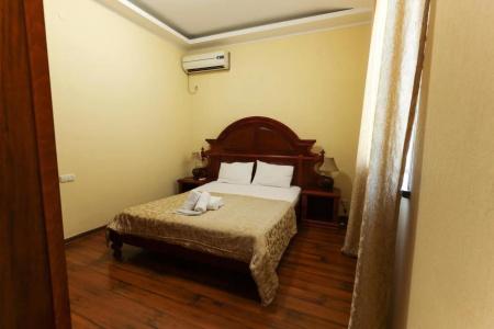 Aeetes Palace - 20