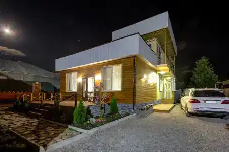 Hillside Karakol B&B - 23