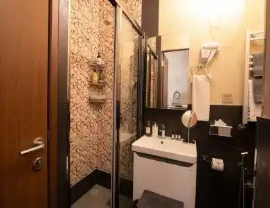 Caspian Pearl Boutique - 8