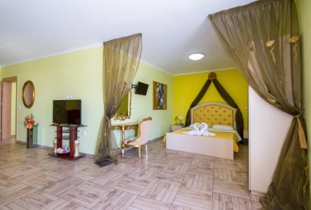 Paradice Luxury Suites - 49
