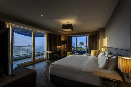 Radisson Blu Istanbul Ottomare - 73
