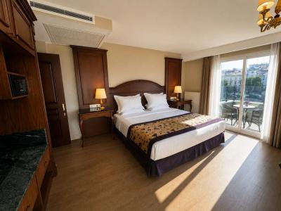 Glk Premier The Home Suites & Spa - 34