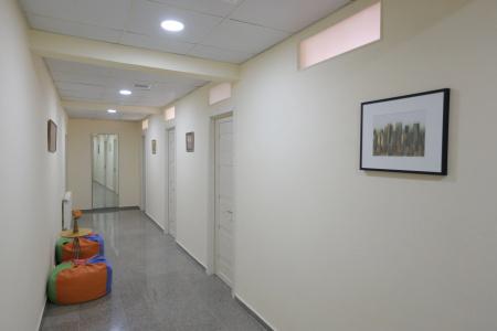 Midtown & Hostel - 36