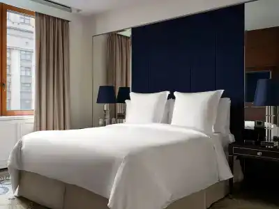 Four Seasons Hotel Moscow - 39