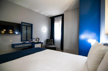 Lapis Inn & Spa ( Ex. Ambassador) - 15