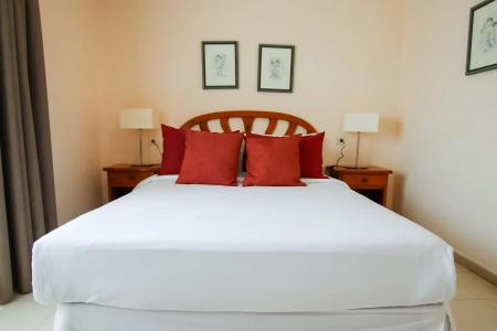 Ramada & Suites by Wyndham Costa del Sol Fuengirola - 182