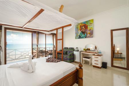 Zenobia Beach - 50