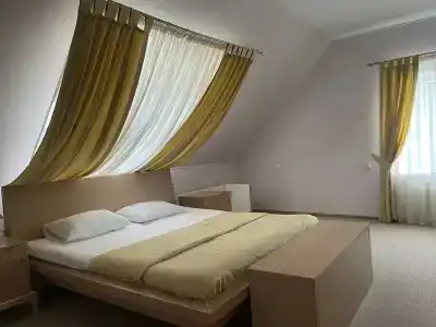 Чистые Пруды - 35