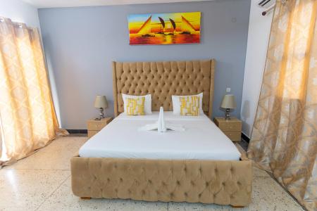 Sunny Palms Beach Bungalows - 41