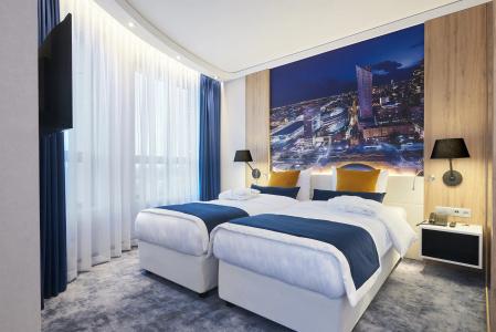 Golden Tulip Warsaw Airport - 10
