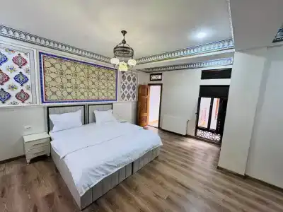 Shakhina - 29