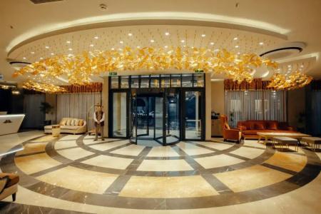 Marjan Plaza - 4