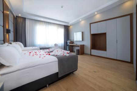 Center Hill Suites - 78