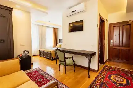 WOO Town Suites - 47