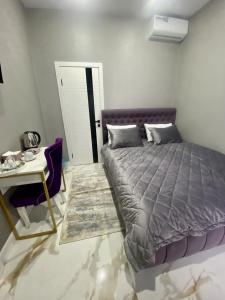Silver House - 57