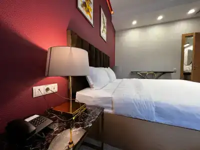 King Plaza - 42
