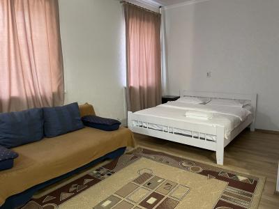 Almaty Five Seasons&Hostel - 16
