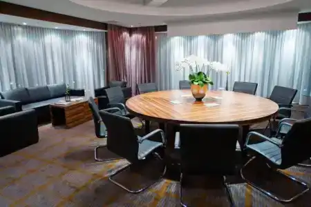 Holiday Inn Almaty - 45