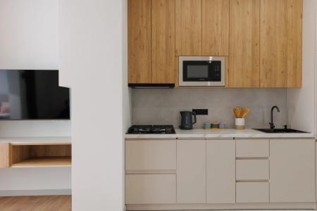 Ris Central  Yerevan - 102