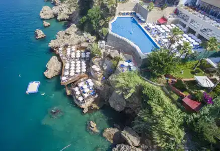 Ramada Plaza by Wyndham Antalya - 2