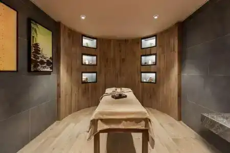 Wyndham Garden - 15