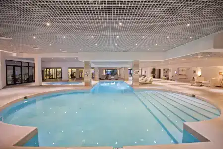 Ramada Resort Bodrum - 1
