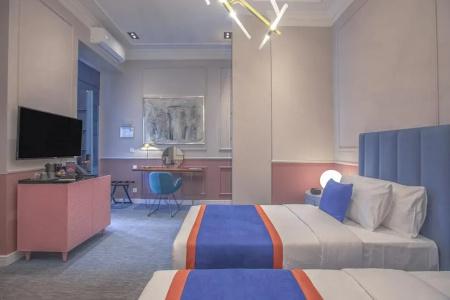 Heritage and Suites - 18