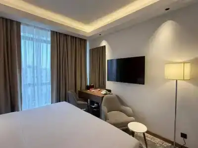 Ramada Encore by Wyndham - 22